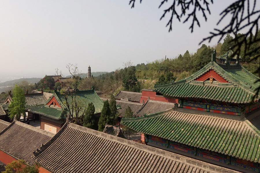 Yueshan Temple image