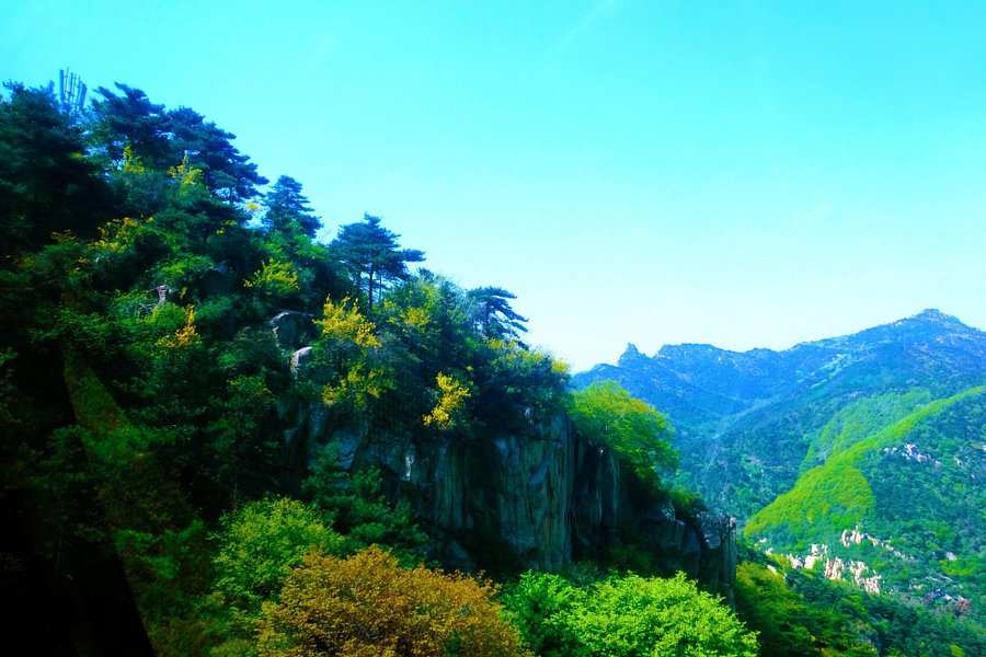 Taibai Peak of Qinling Mountains image