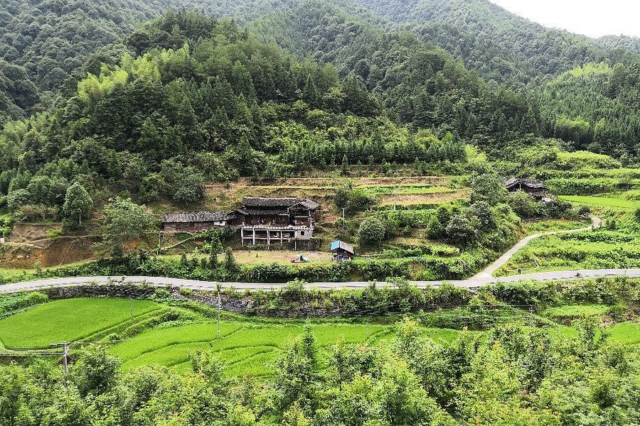 Zhaishi Ancient Town image