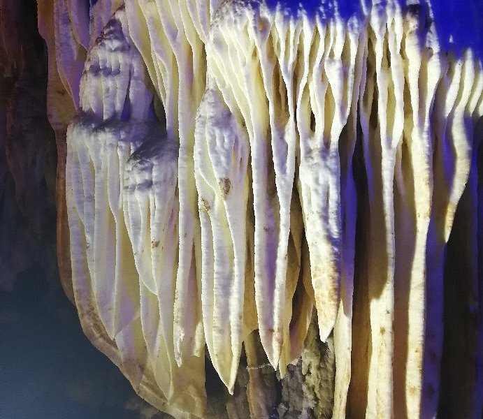 Yuxi Cave image