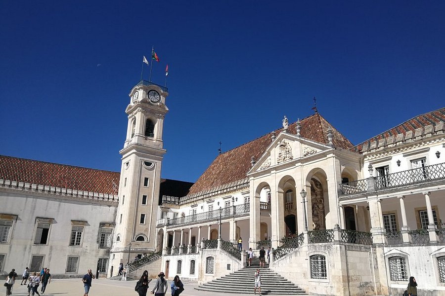 Torre da Universidade de Coimbra image