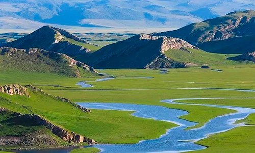 从东疆到西疆，丝路新北道 | 大海道与伊犁河谷的喜相逢 | 走马行疆旅行