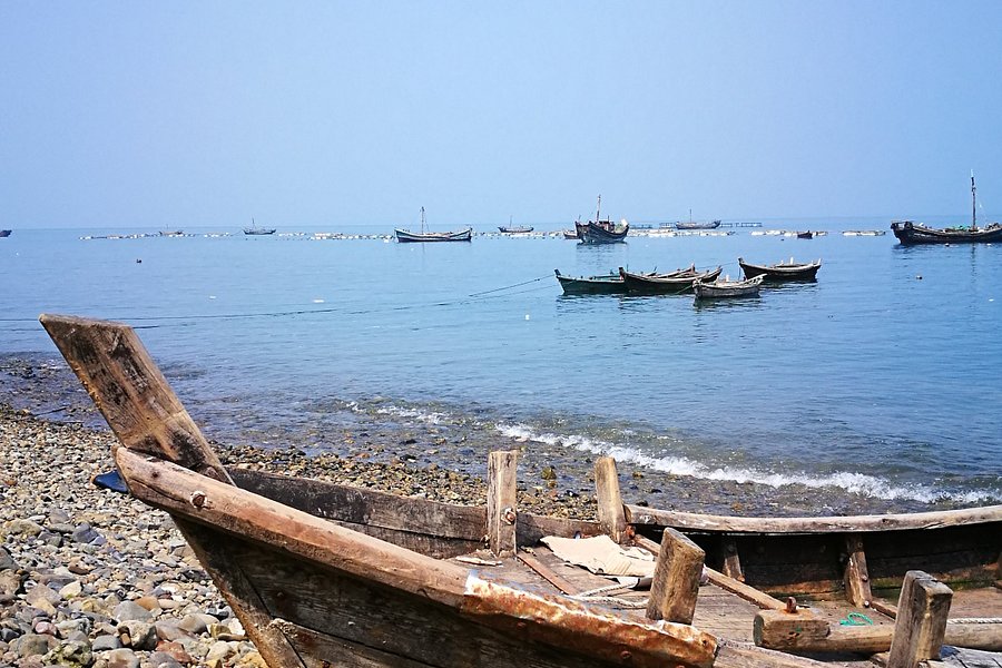 Qingdao Jiaonan Lingshan Island image