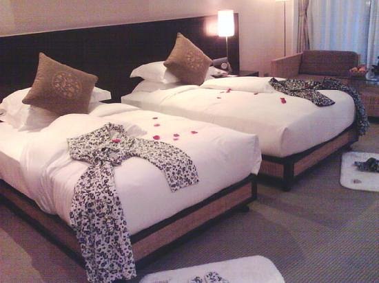 ‪BEST WESTERN PREMIER Trithorn Hotspring Resort‬، فندق في شيامن