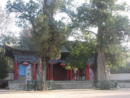 Qishan Zhougong Temple image
