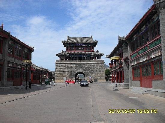 Shanhaiguan Gate Tower image