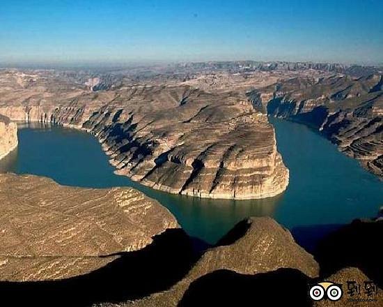 The First Bend of Yellow River image
