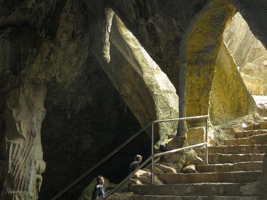 Zhanggong Cave image
