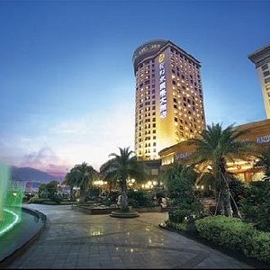 Baolilai International Hotel, hotel in Shenzhen