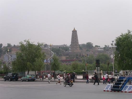 Lingxiao Tower of Yulin image