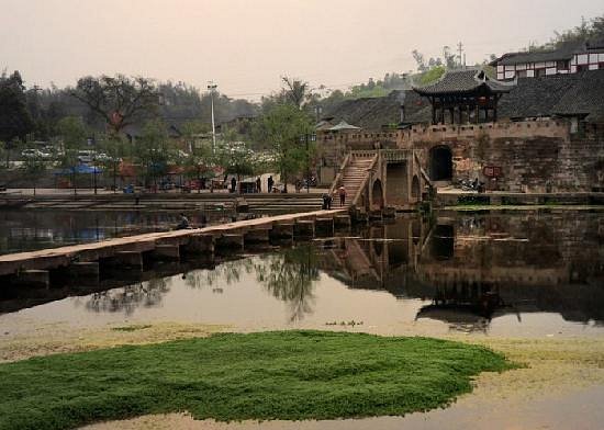 Lukong Ancient Town image
