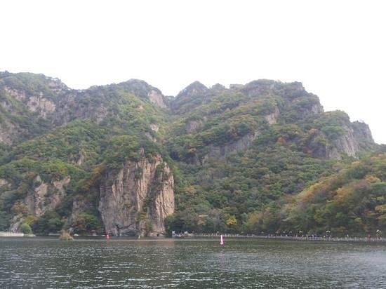 Mt. Guanmen Reservoir image