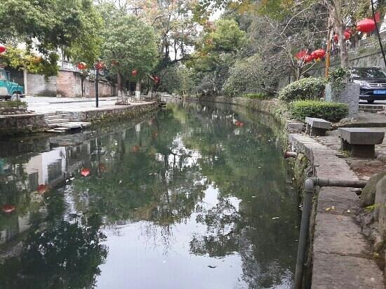 Xing'an Qincheng Water Street Scenic image