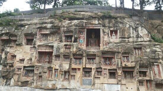 Bazhong Grottoes image