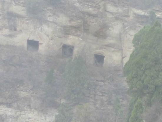 Qifodong Grotto image