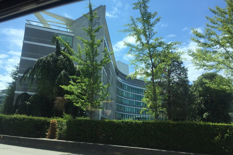 Nestle Headquarters (Palais Nestle) image