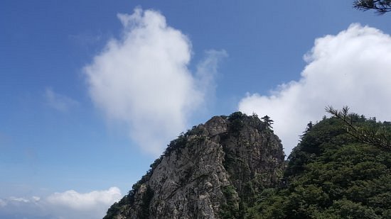 Yao Mountain image