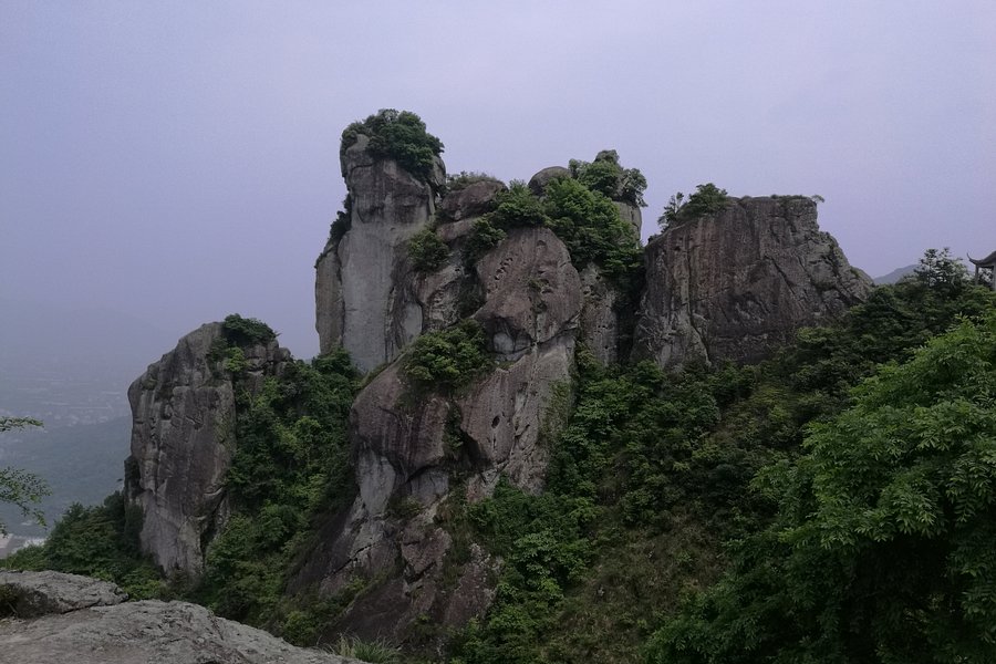 Songyan Mountain image