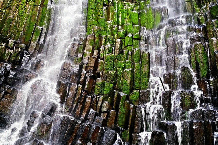 Los Tercios Waterfall image