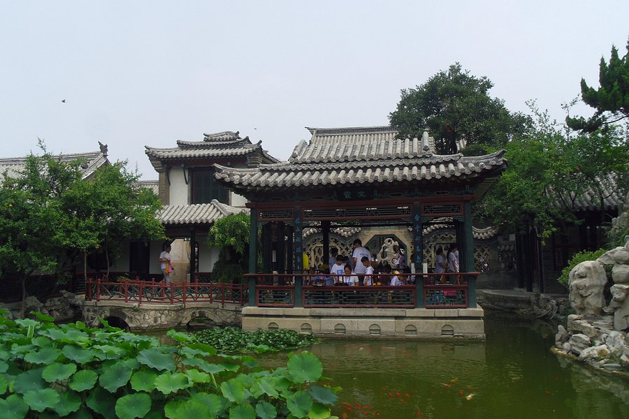 Weifang Shihuyuan Garden - Outdoor Museum image