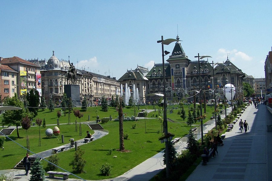 Piața Mihai Viteazul image