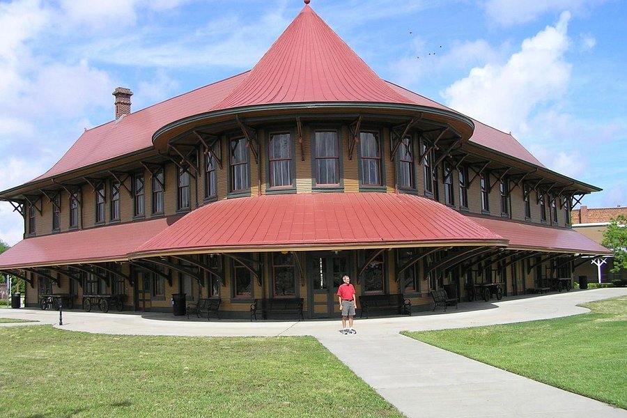 Hamlet Depot and Museum image