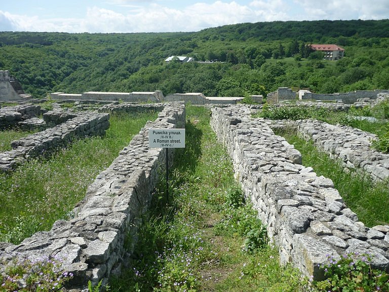 Shumen Fortress image