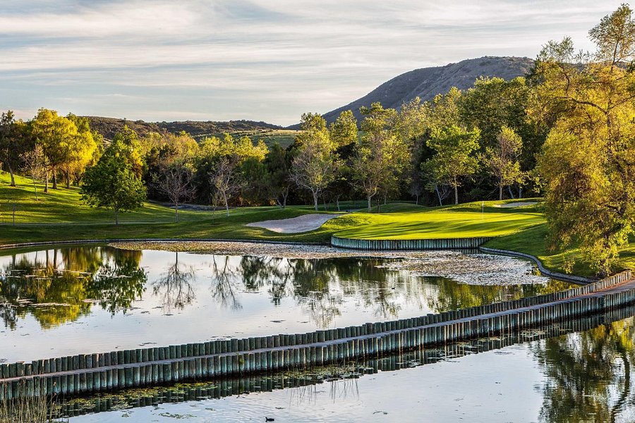 Twin Oaks Golf Course image