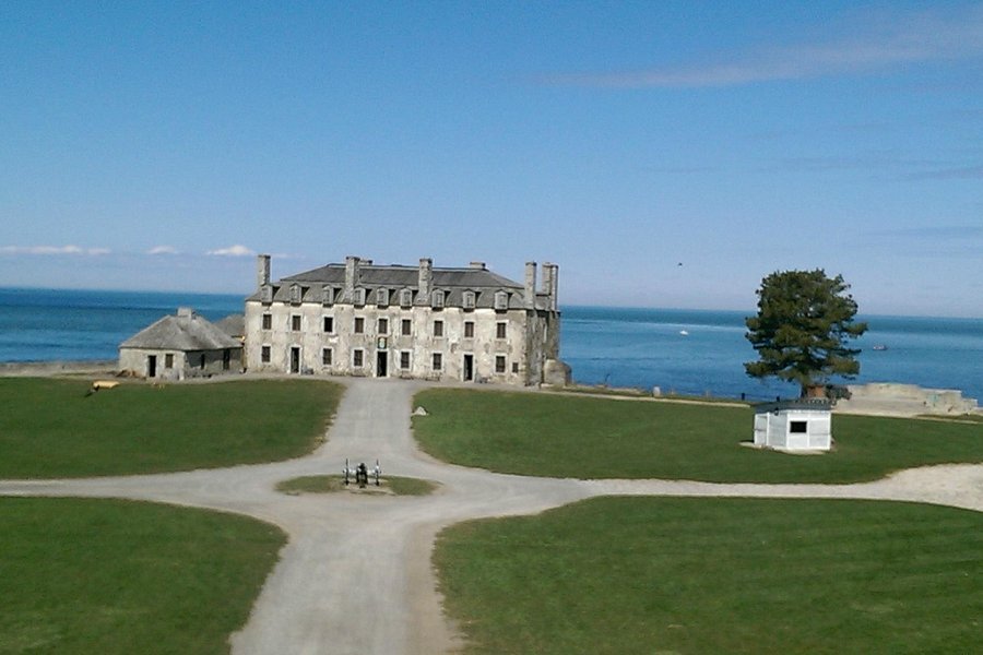Old Fort Niagara image