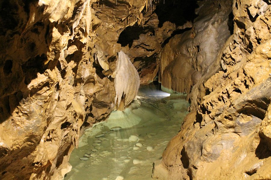Grotte de Comblain image