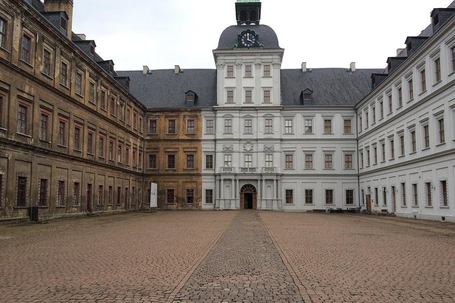 Museum Weissenfels im Schloss Neu-Augustusburg image