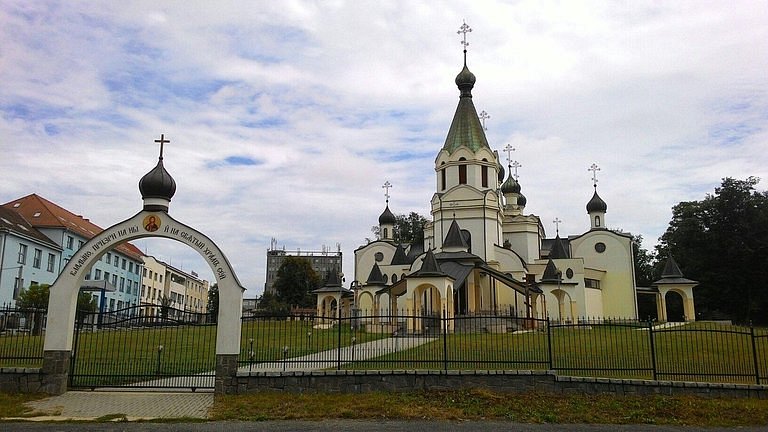 Alexander Nevski Orthodox Cathedral image