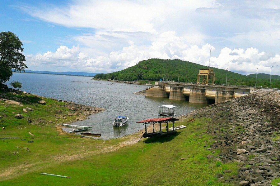 Ubol Ratana Dam image