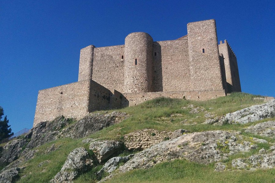 Castillo de Segura de La Sierra image