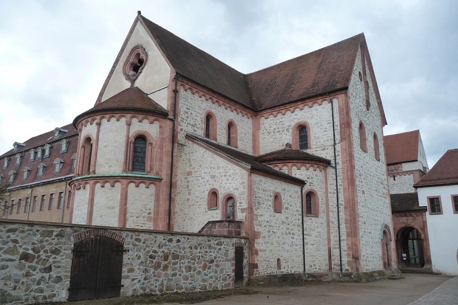 Benediktinerkloster Wechselburg image