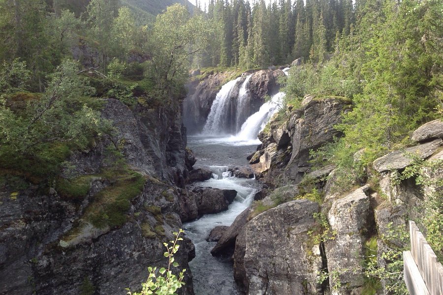Rjukanfossen Waterfall image