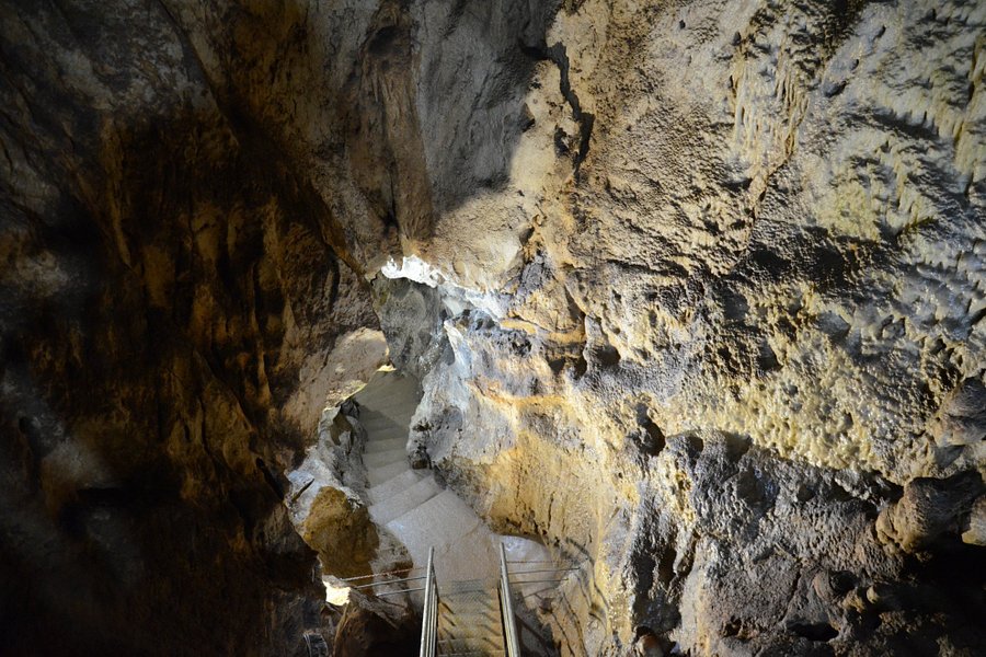Hell Cave image