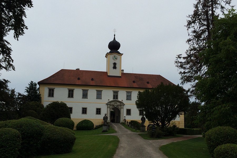 Schloss Altenhof image