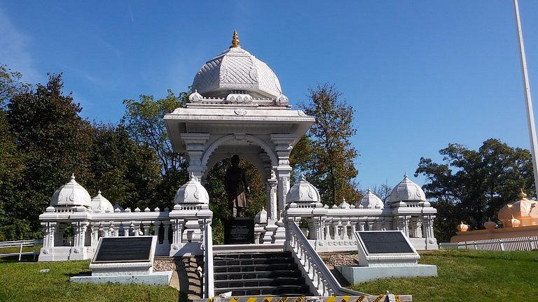 Hindu Temple of Greater Chicago image