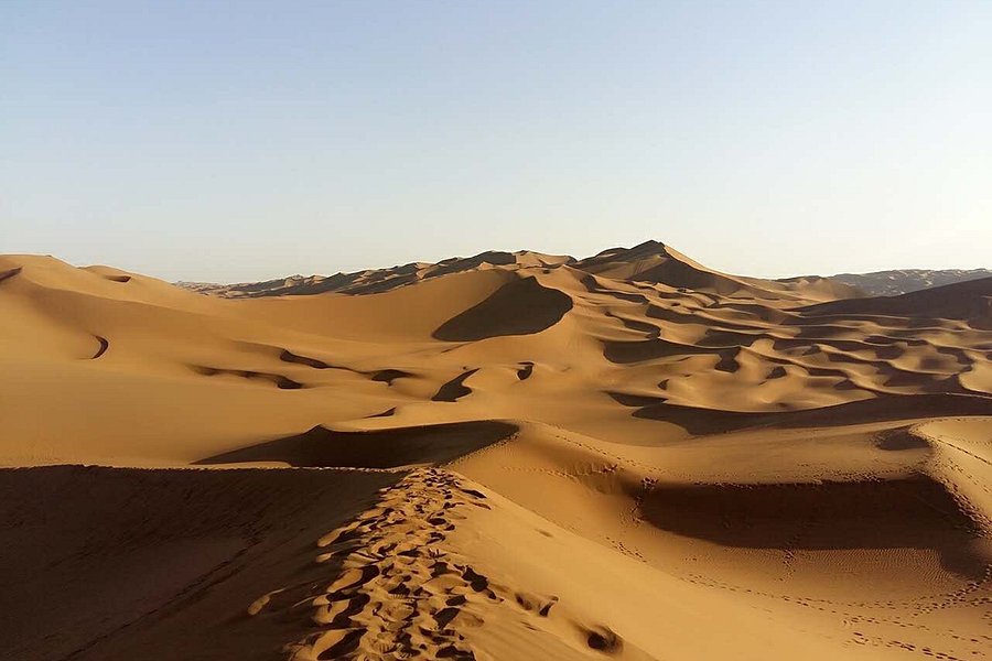Kumtag Desert image