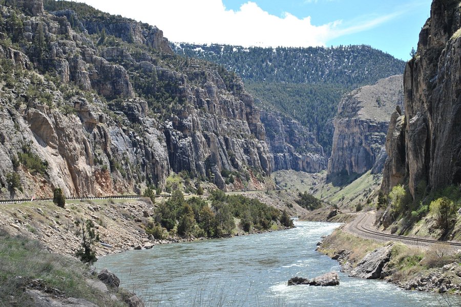 Wind River Canyon image