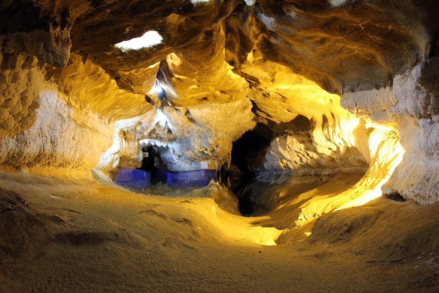 Katalehkhour Cave image