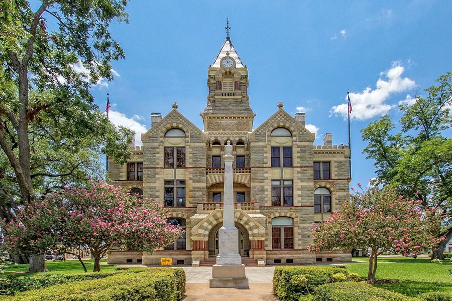 Fayette County Courthouse image
