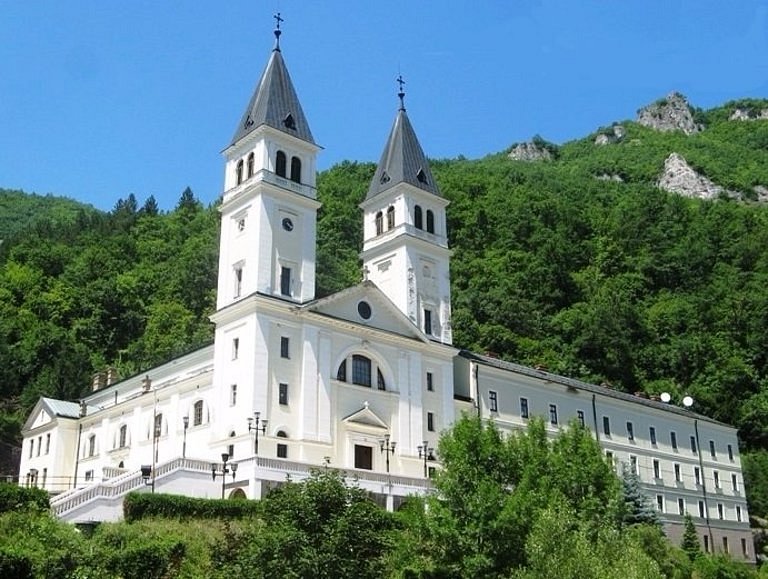 Franciscan monastery Kraljeva Sutjeska image