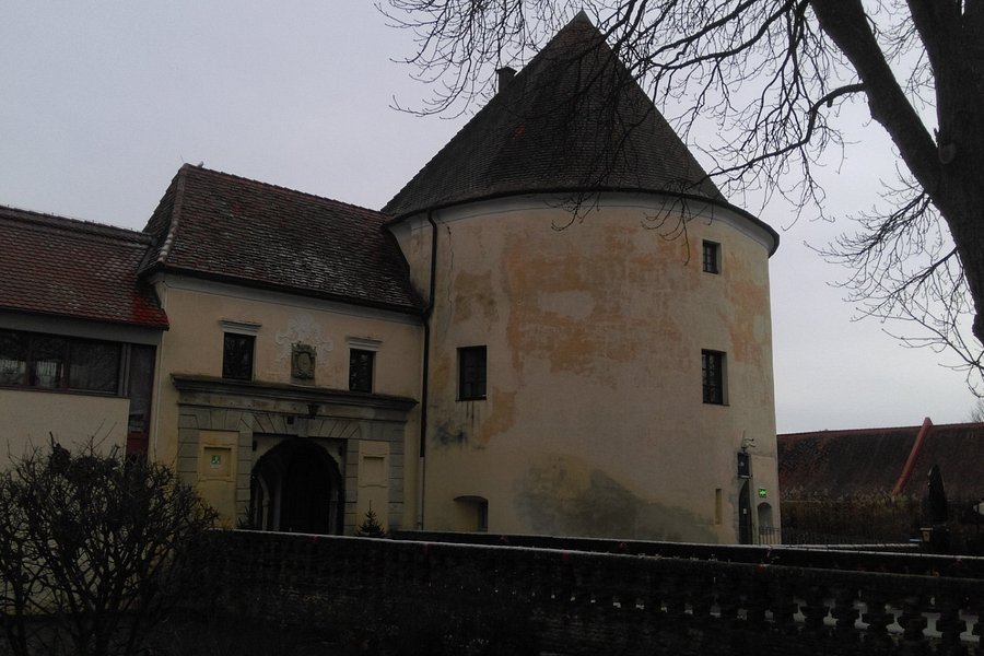 Schloss burgau image
