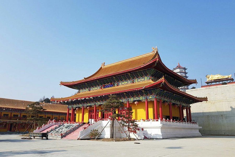 Lingbao Temple image