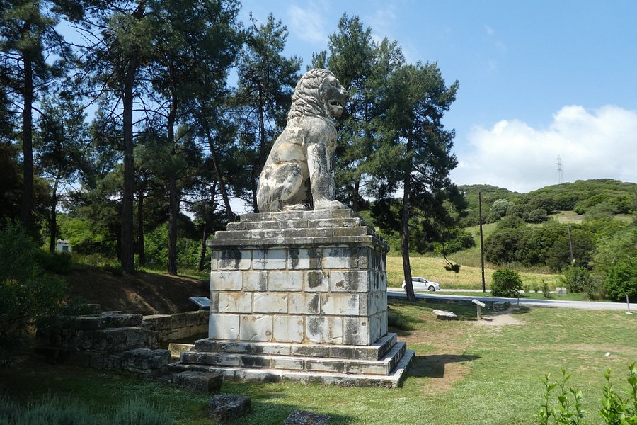 Lion of Amphipolis image
