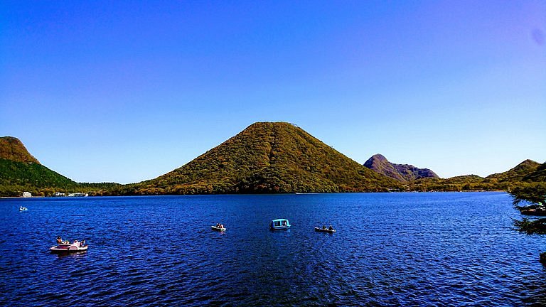 Lake Haruna image