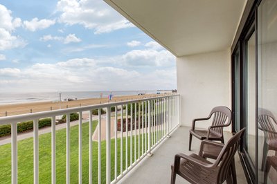 Hotel photo 22 of Coastal Hotel & Suites Virginia Beach - Oceanfront.