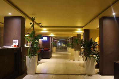 Hotel photo 8 of Retaj Moroni Hotel.